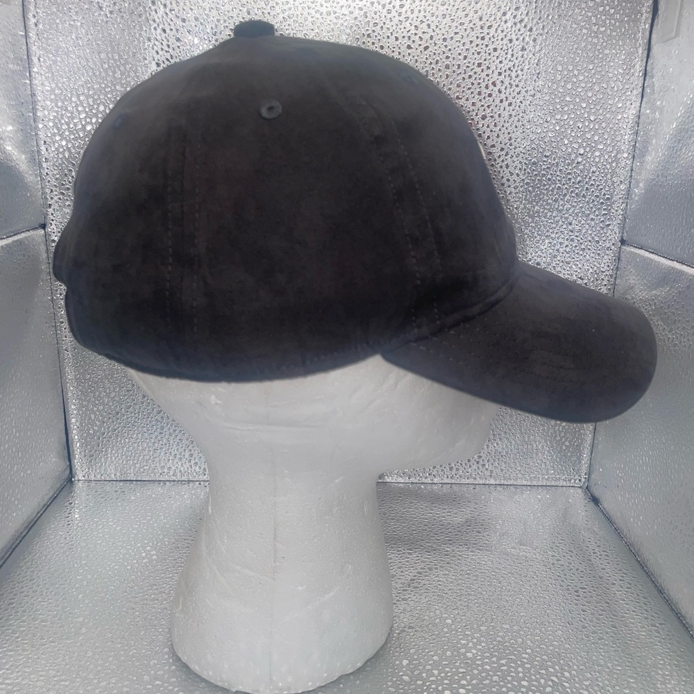 ADIDAS HAT - Picture 3 of 5